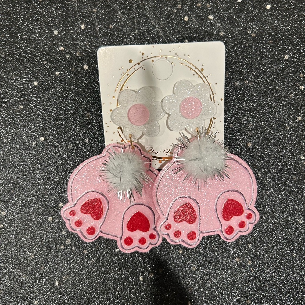 Rabbit tails earrings